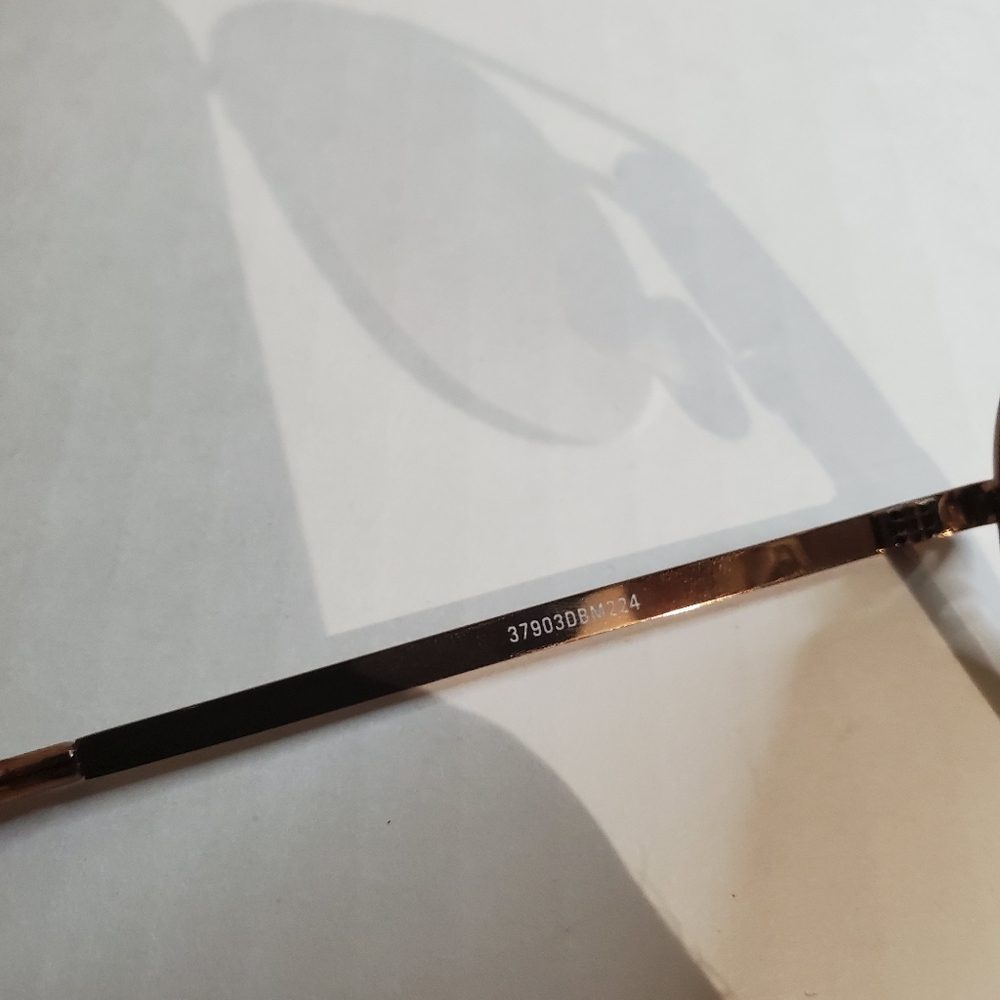 Dana Buchman Aviator sunglasses sb2 - Picture 4 of 8